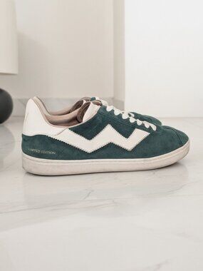 Stuart Weitzman Green Suede Daryl Sneakers L.E. size 8.5